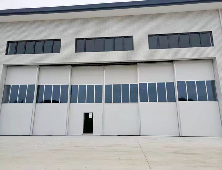 电（手）动推拉机库大门